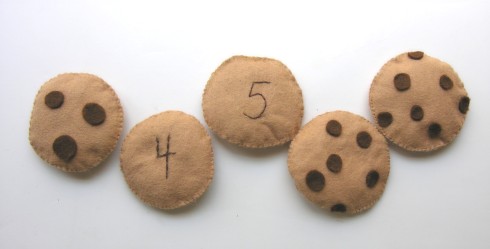 felt counting cookies from American Felt and Craft 