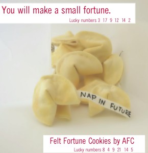 Free Felt Fortune Cookies pattern, template and tutorial